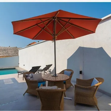 Domini Villa Selca (Brac)